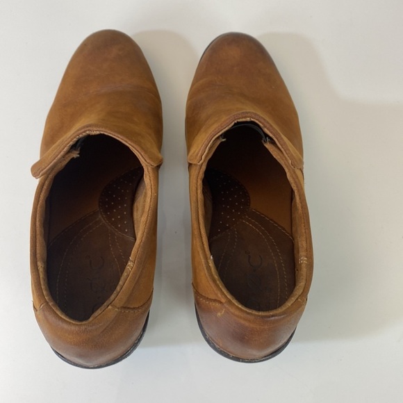 BOC Nubuck Comfort Heeled Leather Distressed Ankle Boot Size 8  Cottagecore - Picture 8 of 16